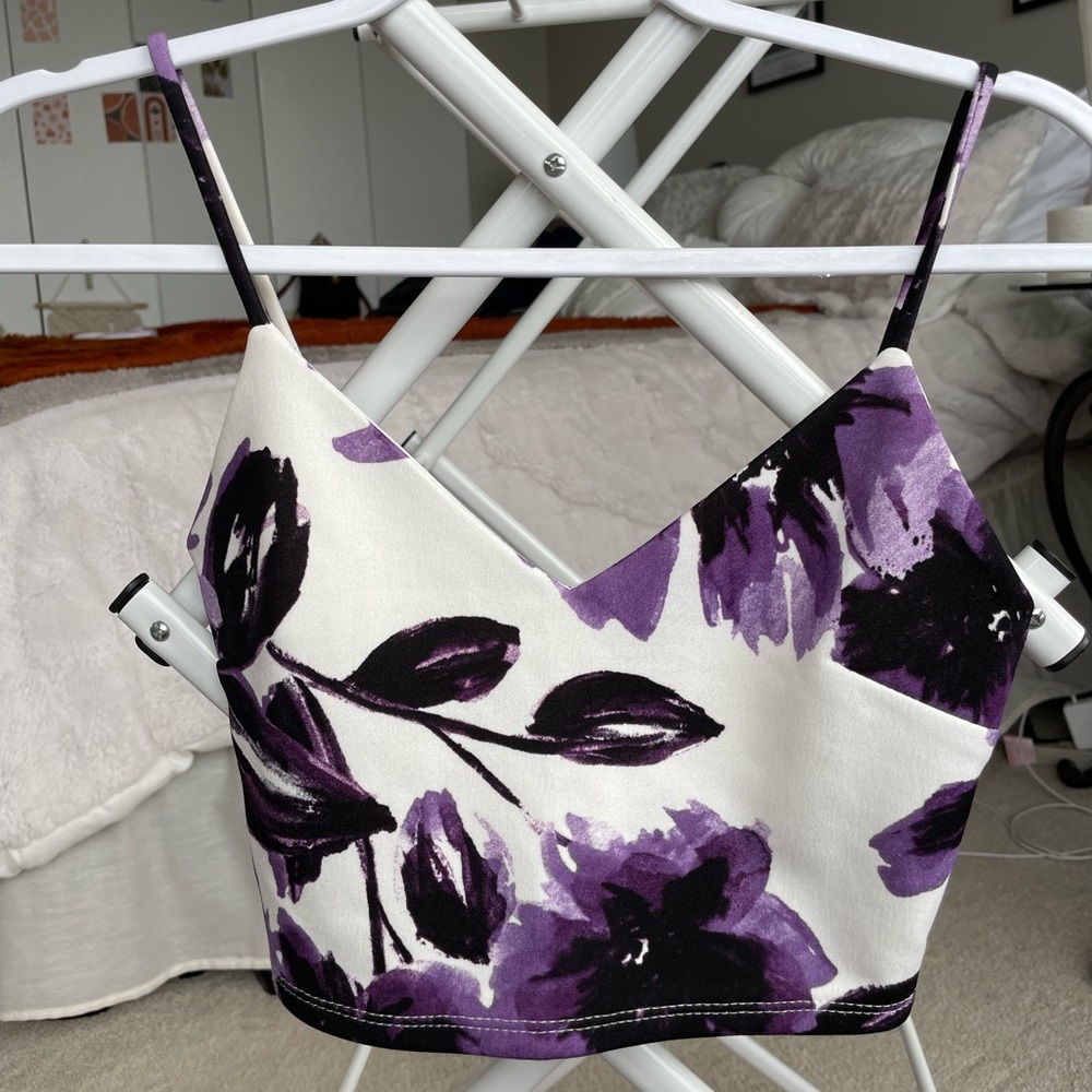 Floral Crop Top Size Small